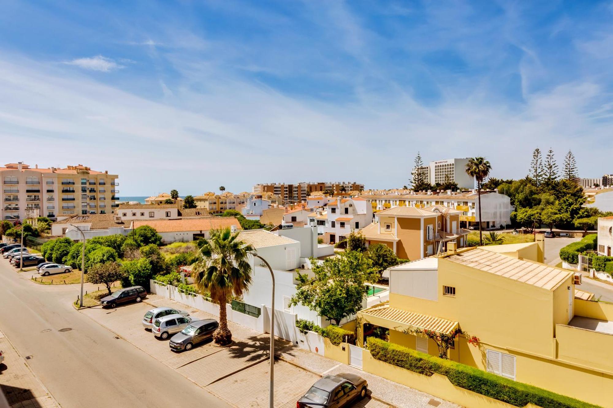 House Feliz Apartment Quarteira Exterior photo